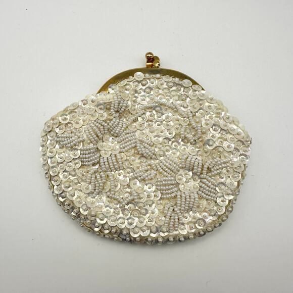 Vintage Handbags - Vtg Ivory Silk Bead Sequin Gold Kiss Lock Coin Purse Wallet Handmade Hong Kong